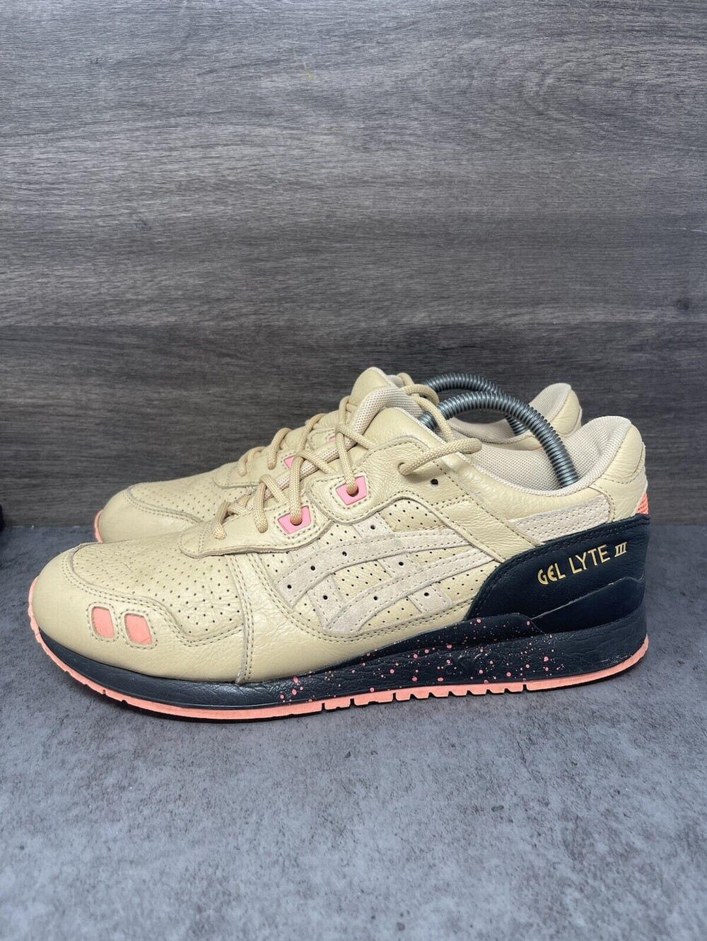 ASICS Gel Lyte III Sneaker Freaker Tiger Snake Mens Size 9.5 Beige Pink Lot